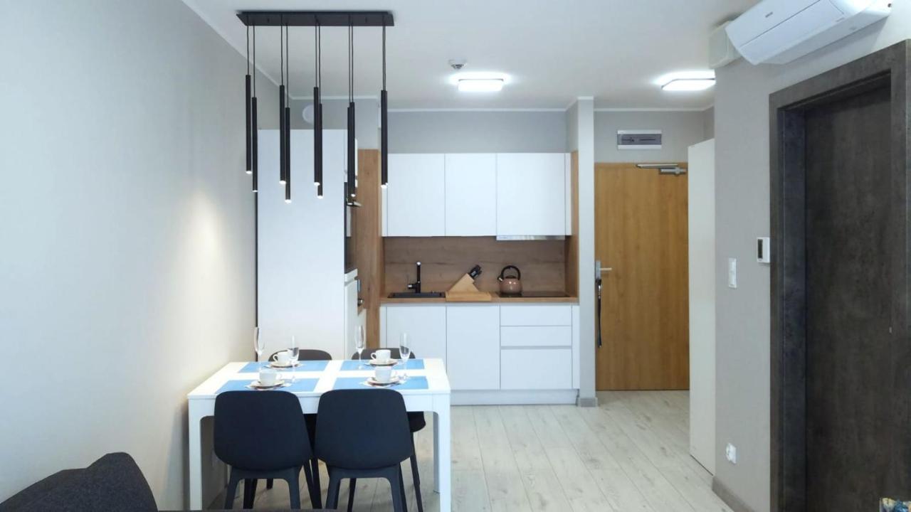 Private Apartment, Aircondition, Hd Tv Pl & De, Wifi, Garage, Fully Equipped, Near Beach Kolberg Exterior foto